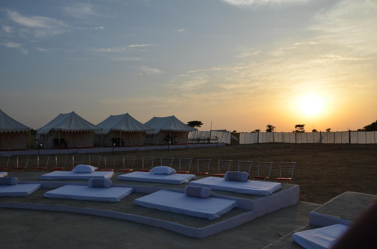 Star Desert Camp Jaisalmer Zewnętrze zdjęcie